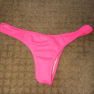 Victoria’s Secret itsy mini bottom in hot pink